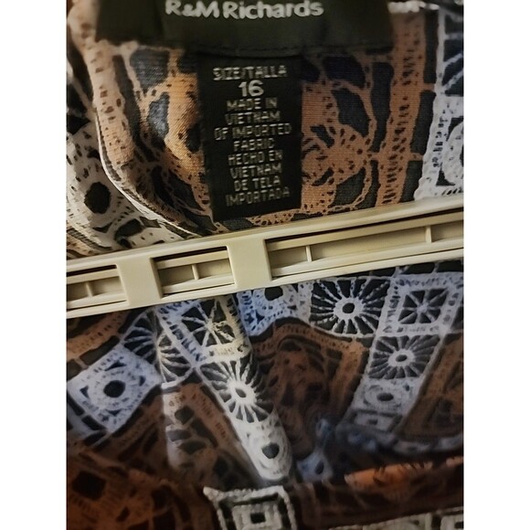 R & M Richards Women Geometric Puff-Print Necklace Dress Sz 16 New Excellent B7 - Picture 7 of 9